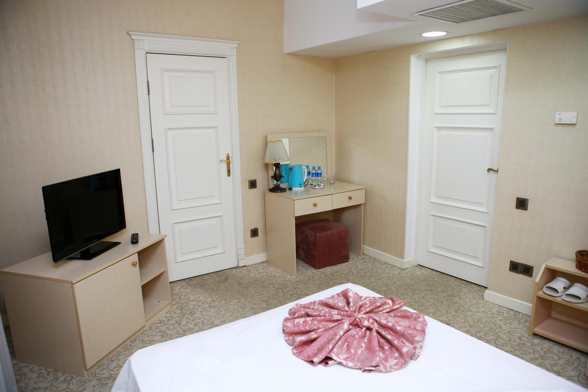 Deluxe Hotel גאנג'ה מראה חיצוני תמונה